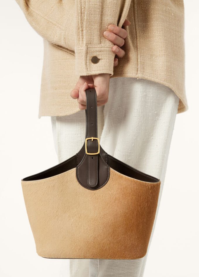 Bolso tipo cubo con bobinas Bolso tipo cubo con bobinas