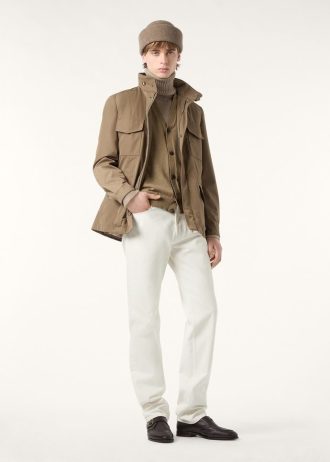 Chaqueta de campo de viajero