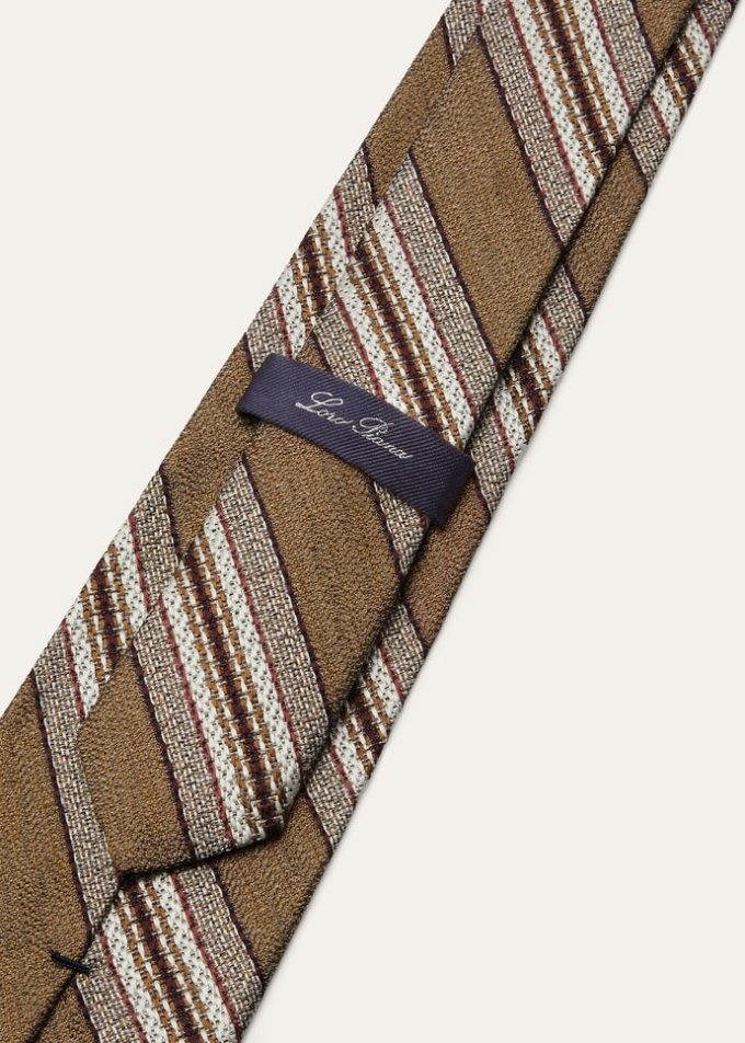 Corbata Yale