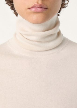 Cuello alto Neo Piuma