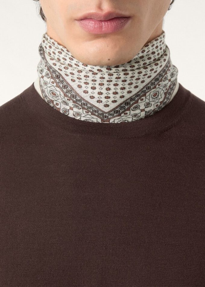 Cuello redondo Cuello redondo