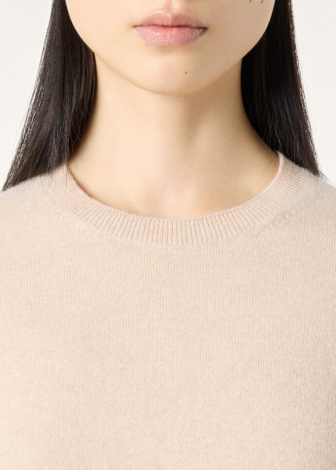 Cuello redondo clásico