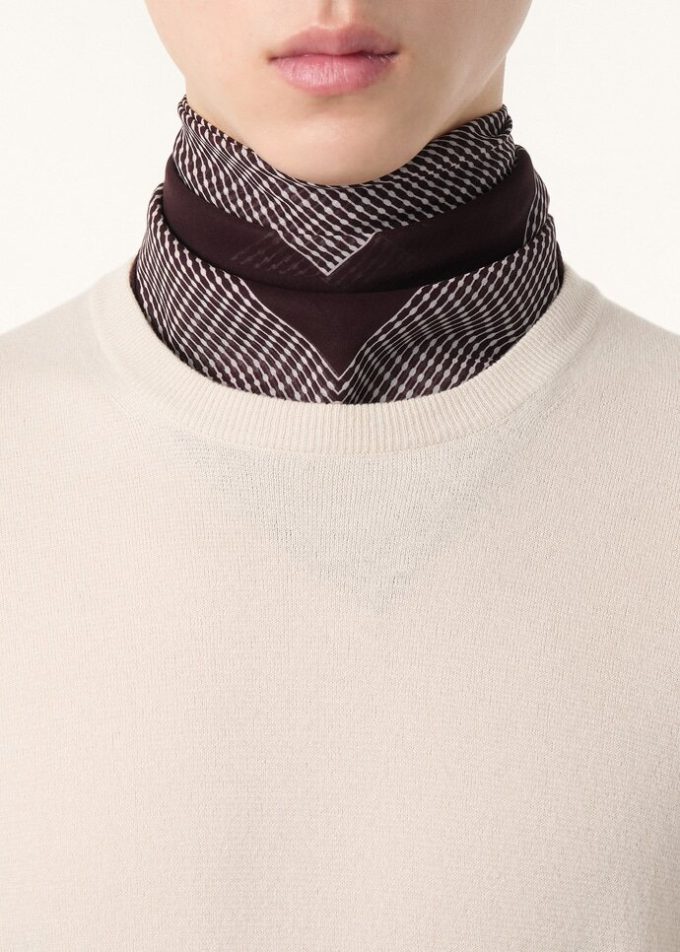 Cuello redondo superligero Cuello redondo superligero
