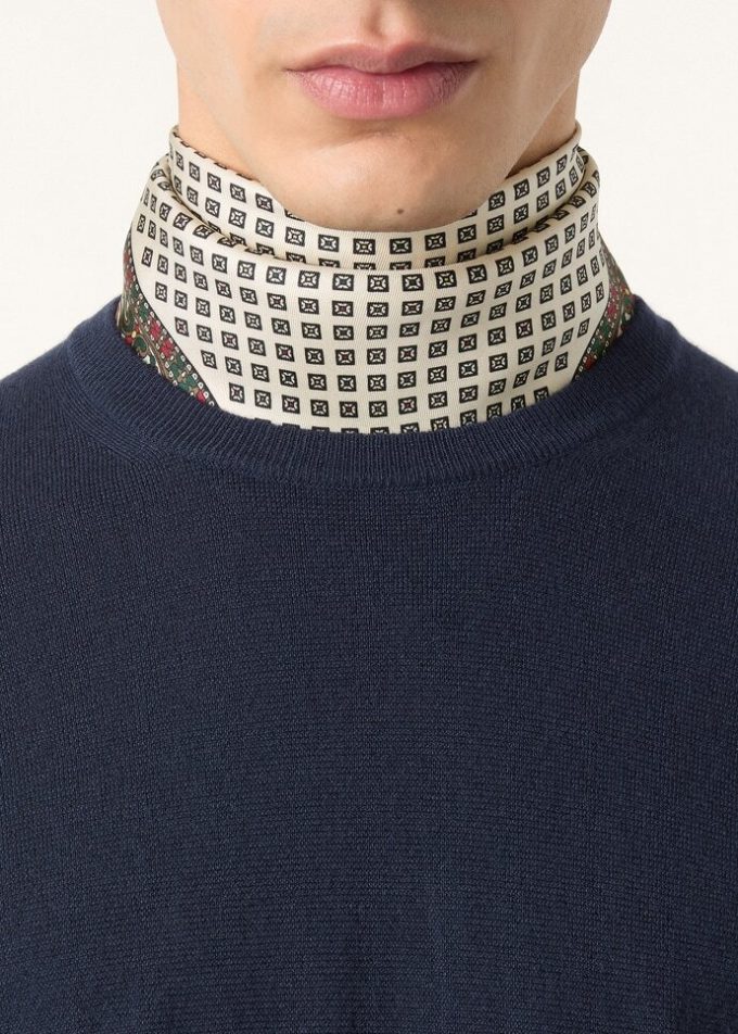 Cuello redondo superligero Cuello redondo superligero