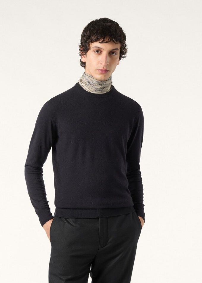Cuello redondo superligero Cuello redondo superligero