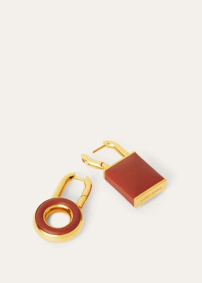 Pendientes con dijes