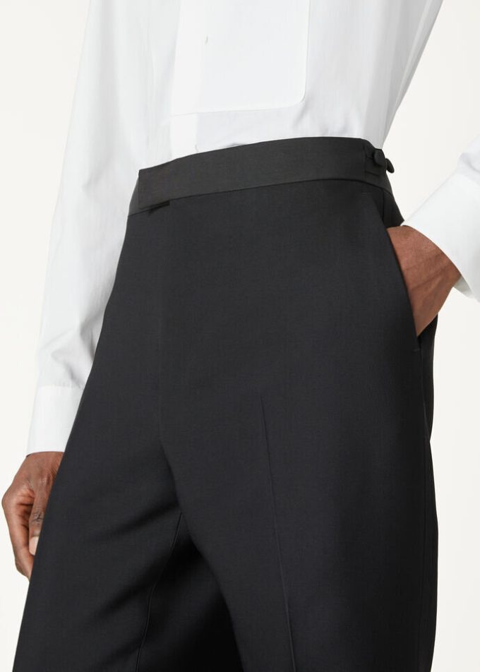 Traje internacional